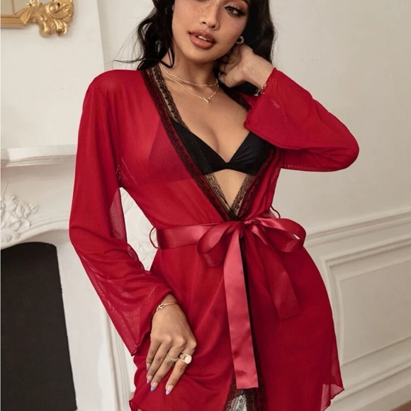 Lace Detail Lettuce Trim
Belted Mesh Robe Without
Lingerie
Burgundy / M (6) - Picture 6 of 7